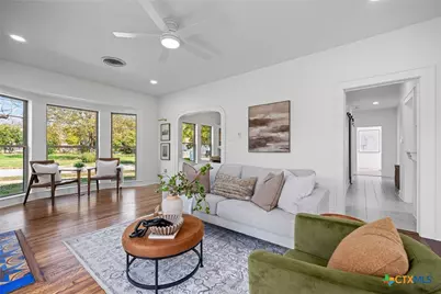 1119 N 1st Street, Temple, TX 76501 - Photo 8