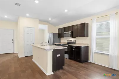 1012 Chambray Drive, Troy, TX 76579 - Photo 8