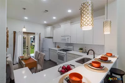 1654 Gruene Vineyard Crossing, New Braunfels, TX 78130 - Photo 12