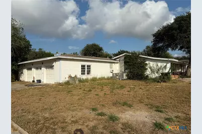 615 Locke Street, Woodsboro, TX 78393 - Photo 1