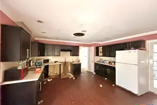 615 Locke St, Woodsboro, TX 78393 - Photo 12