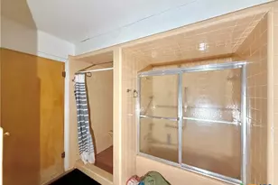 615 Locke St, Woodsboro, TX 78393 - Photo 18