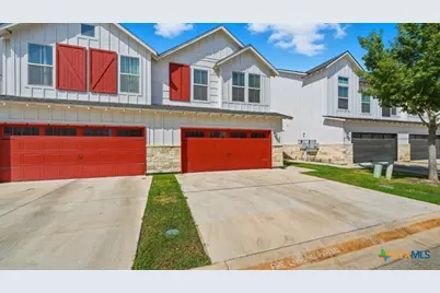 223 Sapphire, New Braunfels, TX 78130 - Photo 2