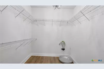 223 Sapphire, New Braunfels, TX 78130 - Photo 34