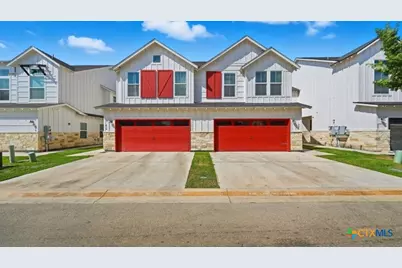 223 Sapphire, New Braunfels, TX 78130 - Photo 4