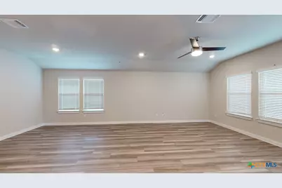 366 Dobson Drive, Killeen, TX 76542 - Photo 10