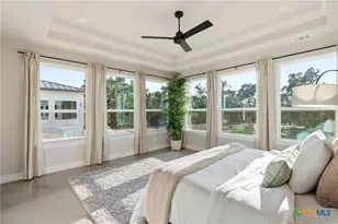 5721 Dry Comal Dr, New Braunfels, TX 78132 - Photo 22