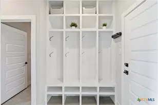 5721 Dry Comal Dr, New Braunfels, TX 78132 - Photo 20