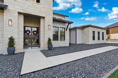 5721 Dry Comal Drive, New Braunfels, TX 78132 - Photo 4