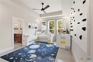 5721 Dry Comal Dr, New Braunfels, TX 78132 - Photo 30