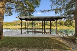 110 Wampum Way, Seguin, TX 78155 - Photo 2