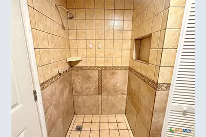 120 W Avenue J, Belton, TX 76513 - Photo 12