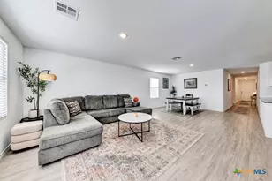 324 Alta Vis Ter, Seguin, TX 78155 - Photo 8