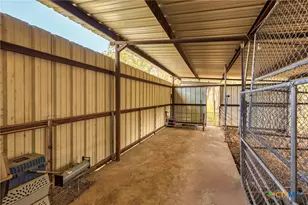 771 Hillje Rd, Kingsbury, TX 78638 - Photo 36