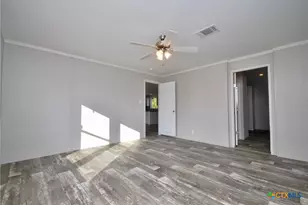 1727 Davis Rd, Flatonia, TX 78949 - Photo 14