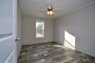 1727 Davis Rd, Flatonia, TX 78949 - Photo 24