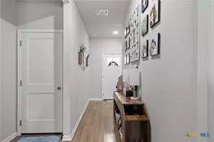 1913 Zabcikville Dr, Temple, TX 76502 - Photo 4