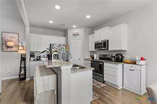 1913 Zabcikville Dr, Temple, TX 76502 - Photo 12