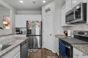 1913 Zabcikville Dr, Temple, TX 76502 - Photo 10