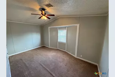 95 Hunters Circle, Victoria, TX 77905 - Photo 10