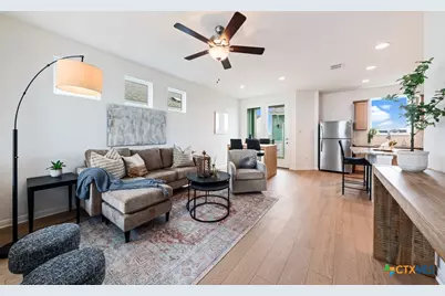 2107 Hofstaat, New Braunfels, TX 78130 - Photo 4