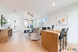 2107 Hofstaat, New Braunfels, TX 78130 - Photo 8