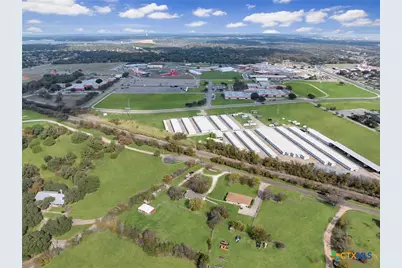 2228 University Drive, Belton, TX 76513 - Photo 30