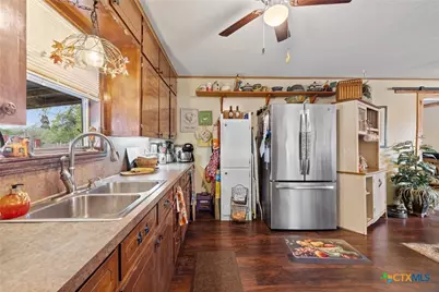 2228 University Drive, Belton, TX 76513 - Photo 16