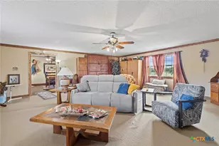 2228 University Dr, Belton, TX 76513 - Photo 10