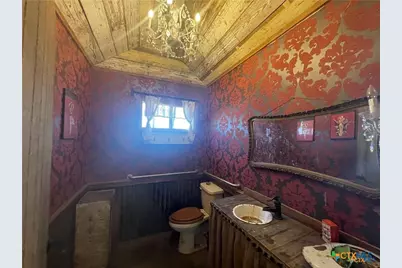 1008 S Walnut Street, Lampasas, TX 76550 - Photo 18