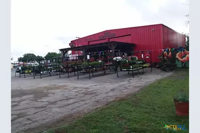 1008 S Walnut Street, Lampasas, TX 76550 - Photo 1