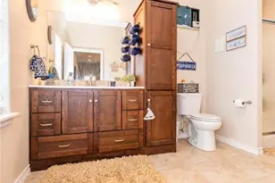 8 Mesquite St, Palacios, TX 77465 - Photo 14