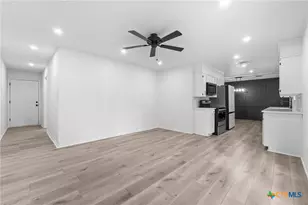 609 S 25th St, Copperas Cove, TX 76522 - Photo 4