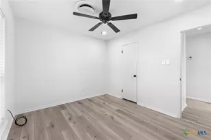 609 S 25th St, Copperas Cove, TX 76522 - Photo 20