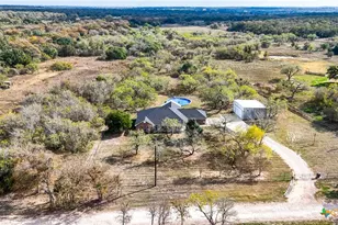 195 Cheyenne Ln, Kingsbury, TX 78638 - Photo 40