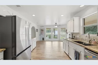 195 Cheyenne Lane, Kingsbury, TX 78638 - Photo 8