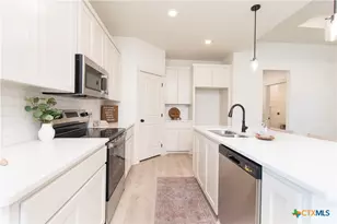 2021 Stillwell St, Nolanville, TX 76559 - Photo 12