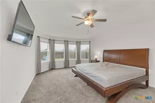 206 Bankside Dr, Hutto, TX 78634 - Photo 10