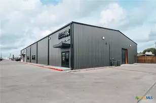 3706 N Navarro St, Victoria, TX 77901 - Photo 1