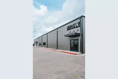 3706 N Navarro Street #800, Victoria, TX 77901 - Photo 4