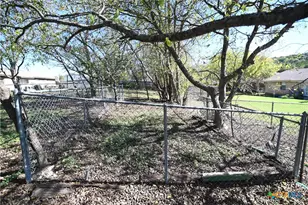 928 Randa St, Copperas Cove, TX 76522 - Photo 16