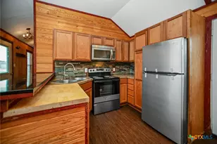 1101 W Houston Ave, Seadrift, TX 77983 - Photo 12