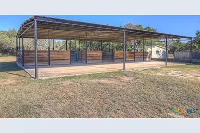 1080 Forest Trail, New Braunfels, TX 78132 - Photo 16