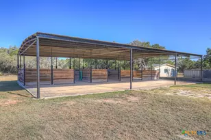 1080 Forest Trail, New Braunfels, TX 78132 - Photo 16