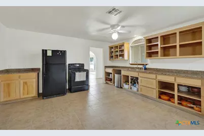 1080 Forest Trail, New Braunfels, TX 78132 - Photo 30