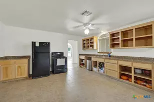 1080 Forest Trail, New Braunfels, TX 78132 - Photo 30