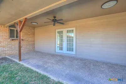 1080 Forest Trail, New Braunfels, TX 78132 - Photo 40