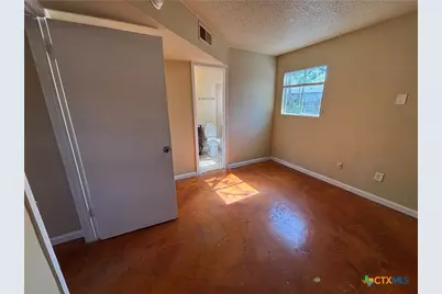 915 S 15th Street #915, Copperas Cove, TX 76522 - Photo 4