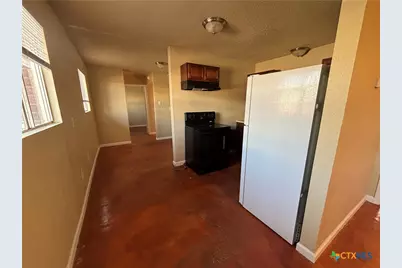 915 S 15th Street #915, Copperas Cove, TX 76522 - Photo 10