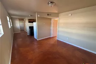 915 S 15th St, Copperas Cove, TX 76522 - Photo 2